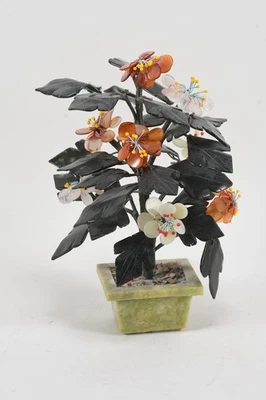 Q28W25- China Zierbäumchen Glücksbaum ua Speckstein - Bild 1 von 4