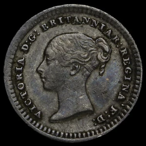 1862 Queen Victoria Young Head Silver Three-Halfpence - Picture 1 of 2