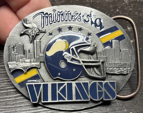 Minnesota Vikings Team NFL Belt Buckle. Limited Edition #3996 of 10000 1994 Cover