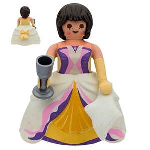 Playmobil figure woman dress white/pink medieval cup castle - Picture 1 of 1
