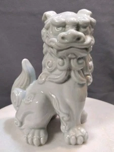 MCI Japan White / light gray Foo Dog 6" statue porcelain vintage min-century - Picture 1 of 13