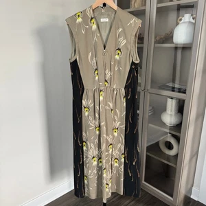 Dries Van Noten Midi Dress Large Feather Pleated Tan Black Yellow Sleeveless 42 - Picture 1 of 7