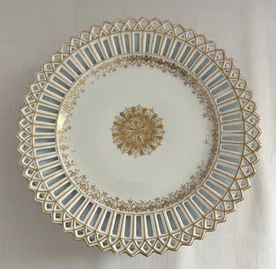 Gilman Collamore & Co NY Union Square white gold accents 7" plates Set of 6 - Image 1 of 4
