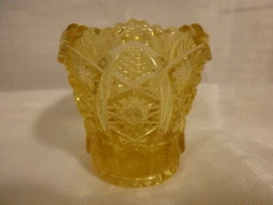 vintage Imperial Glass Yellow TOOTHPICK Holder daisy & button pattern - Picture 1 of 6