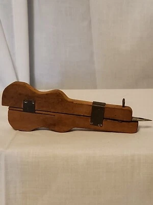 Vintage Wood And Metal Rug Needle Hook Tool 8 Inches  - Image 1 of 4