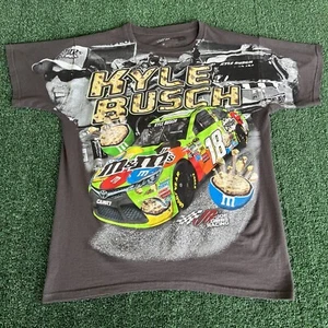 Mens 2014 Joe Gibbs Racing Kyle Busch M&Ms Crispy Nascar AOP Gray T-Shirt Medium - Picture 1 of 9
