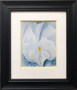 Impresión artística Georgia O'Keeffe "White Pansy" enmarcada personalizada - Imagen 1 de 3