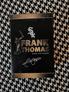Replica of Chicago Whites Sox Legends Statue - FRANK THOMAS - Picture 1 of 2