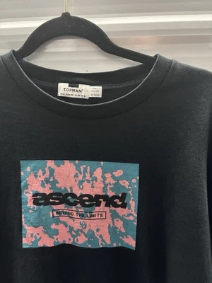 Camiseta TOPMAN Masculina "ascend" Tamanho M Feita na Turquia Usado Excelente Condição - Imagem 1 de 4