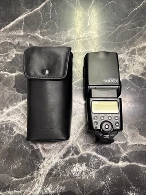 Flash Canon Speedlite 580EX - con estuche Canon Foto 1 de 3