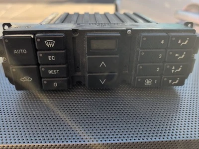 1994-1995 MERCEDES W202 C220 C280 A/C AC AIR CLIMATE CONTROL HEATER SWITCH OEM - Image 1 of 3