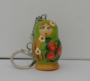 Matrjoschka.Matroschka! Einzelne Puppe! TASCHEN-,HANDY-ANHÄNGER! Grün-Gold-Rot! - Bild 1 von 2
