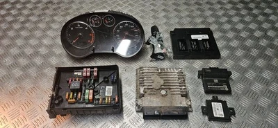 Audi A3 TDI sport 2010 1.6 diesel ignition barrel key transponder engine ecu kit - Image 1 of 4