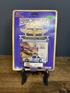 NASCAR Brickyard 400 carrera inaugural 1994 Racing Champions #94 Lumina 1:64 - Imagen 1 de 2
