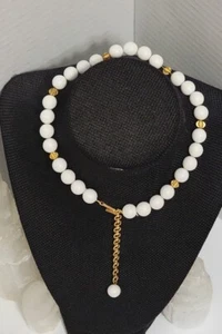 Ausgezeichnete Vintage goldfarben & weiß 13-16 Zoll Kunstperle Halskette schöner Schmuck - Bild 1 von 7