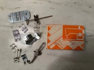 VTG Singer Sewing Machine Attachments for Stylist Zig-Zag Free-arm Model 533 - Picture 1 of 1