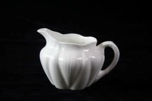 ANTIQUE EARLY SHELLEY FOLEY FINE BONE CHINA SMALL MILK JAR Rd 272101 - Picture 1 of 7