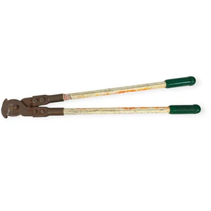 Greenlee 31 in Heavy-Duty Cable Cutter for Copper, Aluminum, and Communications - Picture 1 of 8