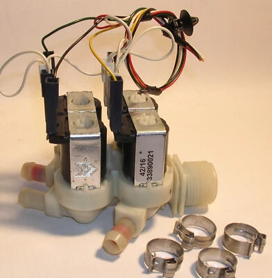 Wasserzulaufventil 4-Wege, aus Blomberg WDT 6335, gebraucht, Bestzustand - Bild 1 von 4