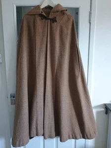 Cape coat size 14 - Picture 1 of 4