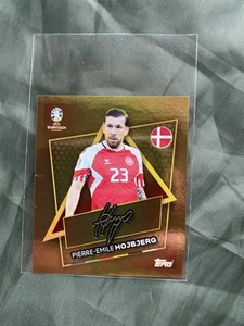 Topps - Euro 2024 - Pierre-Emile Hojberg - Signature - Gold - Sticker - Denmark - Picture 1 of 2