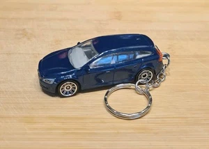 1/64 DIECAST MODEL CAR VOLVO V60 KEYCHAIN KEYRING - Picture 1 of 4