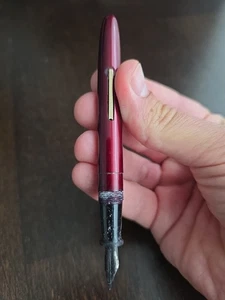Vintage 50er-60er Jahre Wearever Wimpel Füllfederhalter burgund goldfarben rote Kappe - Bild 1 von 9