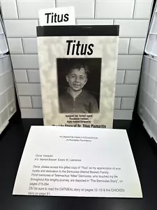 Titus by Titus Plomaritis (2012, Hardcover) handsigniert - Bild 1 von 6