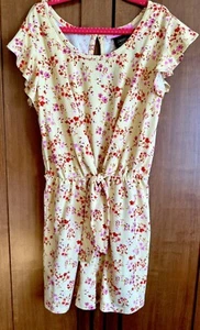 Girls Paper Doll Yellow Floral Romper Front Tie Flutter Sleeves Size M 10/12 - Picture 1 of 4