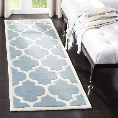 Safavieh Chatham BLUE / IVORY 2'-3" X 19' Runner - CHT733B-219 - Image 1 of 3