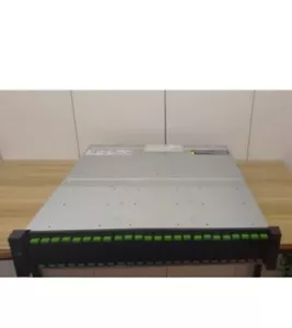 Fujitsu Eternus ETPEADU DX5/600 S3 - 24 x 2,5" Laufwerksgehäuse - 2 x IOM12G. - Bild 1 von 5