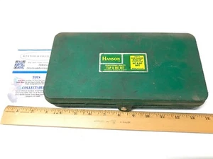 Set di dadi rotondi e rubinetto standard Hanson vintage 23614 - Foto 1 di 9