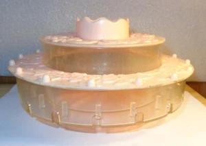 Antiguo Organizador de Carrete de Hilo Caddy Nociones de Costura Carrusel Rosa LAZY SUSAN De Colección - Imagen 1 de 10