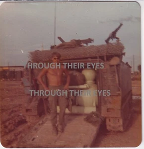 Original Vietnam War Photograph M132A1 Zippo Flame thrower from photo album - Picture 1 of 2