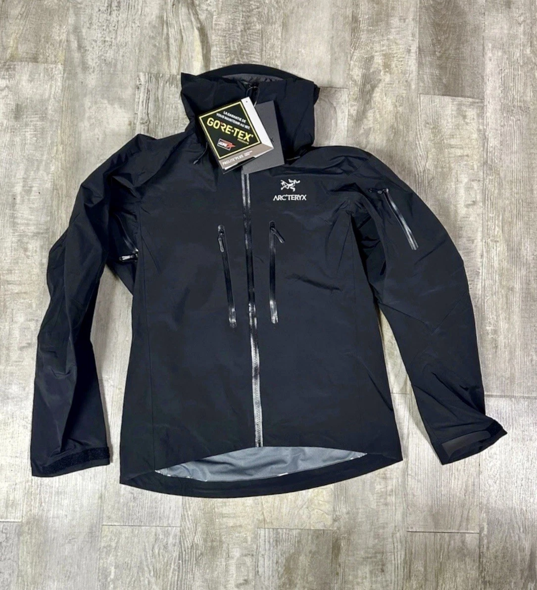 ARC'TERYX GORE-TEX ブラックジャケット XL 大きいサイズ メンズ ARC'TERYX (アークテリクス) ゴアテックス 胸ロゴ