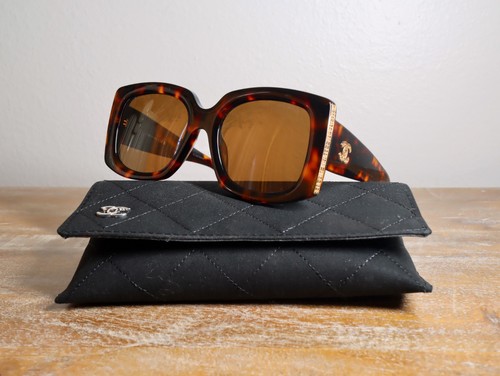 Chanel 5078 c 818/73 Tortoise Black Frame Green Lens Rectangular