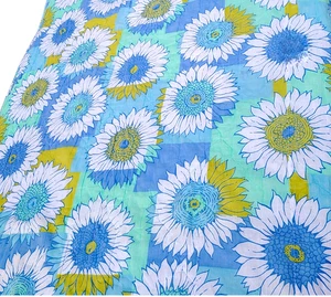 Vintage 60s 70s Mod FLOWER POWER Cotton Quilt Blanket Bedspread Twin So Soft - Picture 1 of 19
