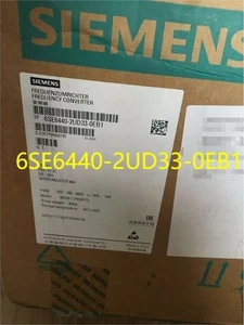 6SE6440-2UD33-0EB1 SIEMENS MICROMASTER 440 Frequency Converter NEW IN BOX - Picture 1 of 2