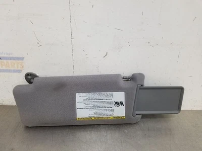 Toyota Tacoma 15 2015 parasol pasajero derecho gris Foto 1 de 4