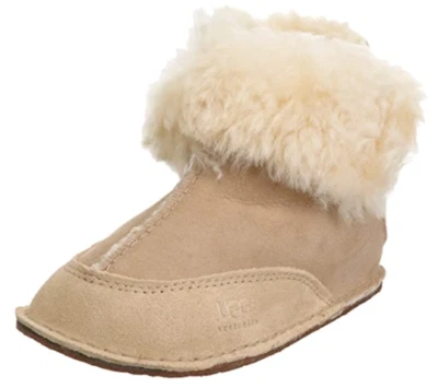 BOTAS NOVAS SEM CAIXA BEBÊ 0/1 0-6 MOS UGG SAND BOO CAMURÇA PELE DE CARNEIRO 5206 BOTAS - Imagem 1 de 4