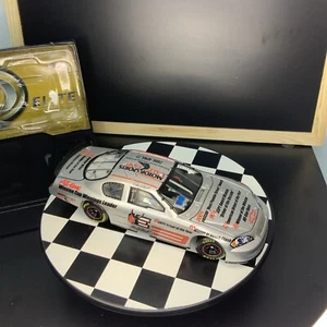 Dale Earnhardt Hall Of Fame 2006 Monte Carlo SS #939/2333 - Picture 1 of 5
