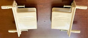 Two (2) ClosetMaid White Wall Brackets for Wire Shelf 6620 (NEW) Bin: D - Picture 1 of 4