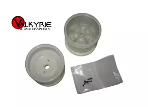 🔥 Vintage RC Losi XXT Series 2.2" Front Truck Wheels Plastic White (2) 7080 🔥 - Picture 1 of 2