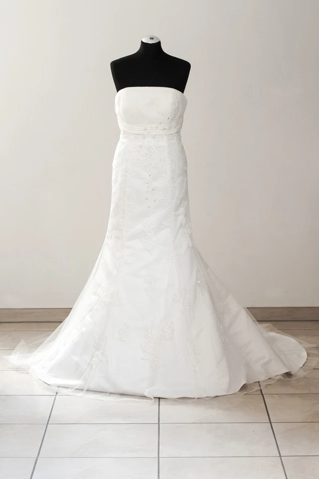 Weise Brautkleid '399542' Tüll Spitze Meerjungfrau creme ivory Gr.38 Fishtail - Bild 1 von 3