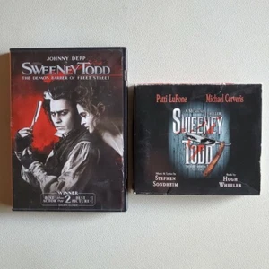 Sweeney Todd The Demon Barber of Fleet Street - Bundle Lot - DVD + Double CD - Foto 1 di 9