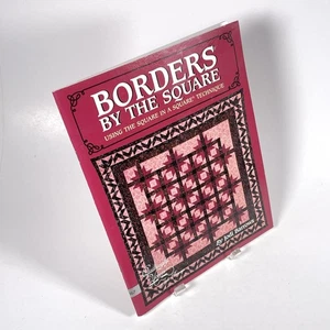 Borders by the Square - Quiltingly Yours - By Jodi Barrows Paperback VERY GOOD - Foto 1 di 5