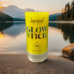 Supergoop! Protector solar Glow Stick FPS 50 PA++++ 20 g NUEVO CON ETIQUETAS SELLADO CADUCIDAD:03/2025 - Imagen 1 de 2