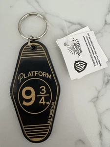 Harry Potter Schlüsselanhänger Harry Potter Plattform 9 3/4 Keychain Warner Brothers - Bild 1 von 3