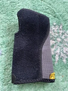 3M Futuro Wrist Brace - Picture 1 of 5