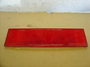 1985 Honda Goldwing GL1200 Limited Ltd rear center reflector - Picture 1 of 5